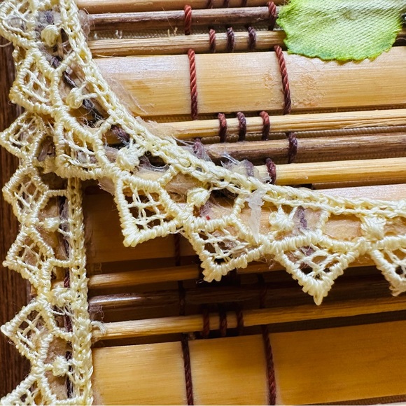 Vintage Clutch Womens Bamboo Flap Handbag Purse Tan Lace Embellished Summer Boho - Picture 8 of 9